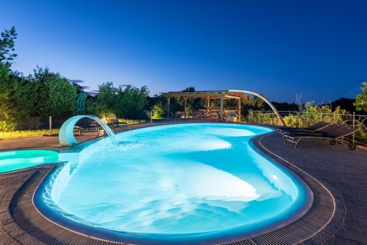 Affittacamere S'Alzola Porto Rotondo Bagian luar foto